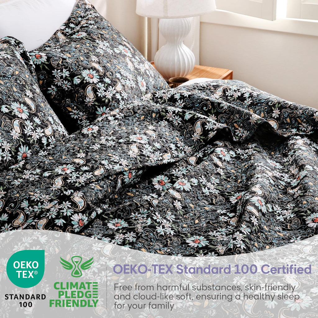 Black Paisley Floral Quilt Set, Microfiber Quilted Blanket
