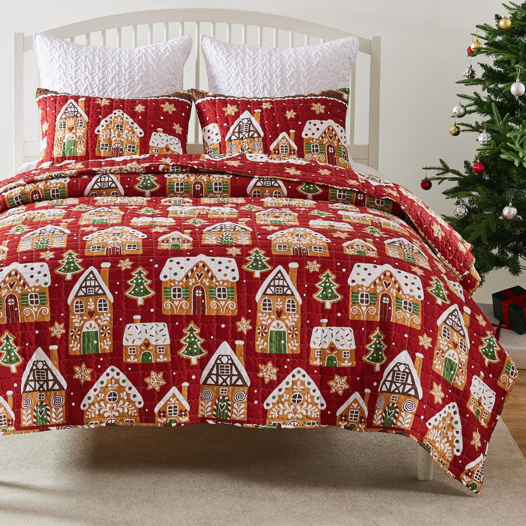 Gingerbread Lane Christmas Quilt Set, Red, 2-Piece Twin