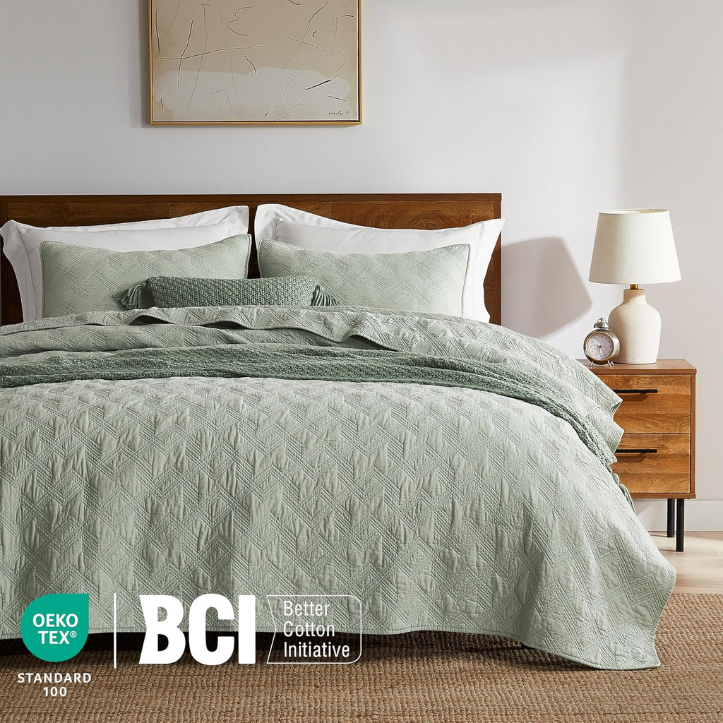 100% Cotton King Quilt Set - Sage Green Pre-Washed Soft Lightweight Modern Bedspread, Farmhouse Country Rustic