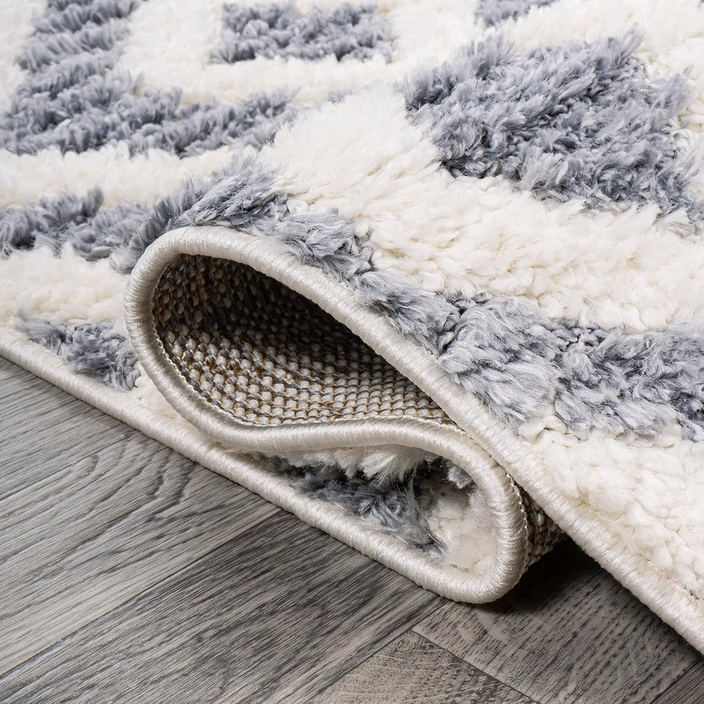 Trellis High-Low Cream/Gray Indoor Area Rug, Astrid Retro, Easy-Cleaning, High Traffic, Pet-Friendly