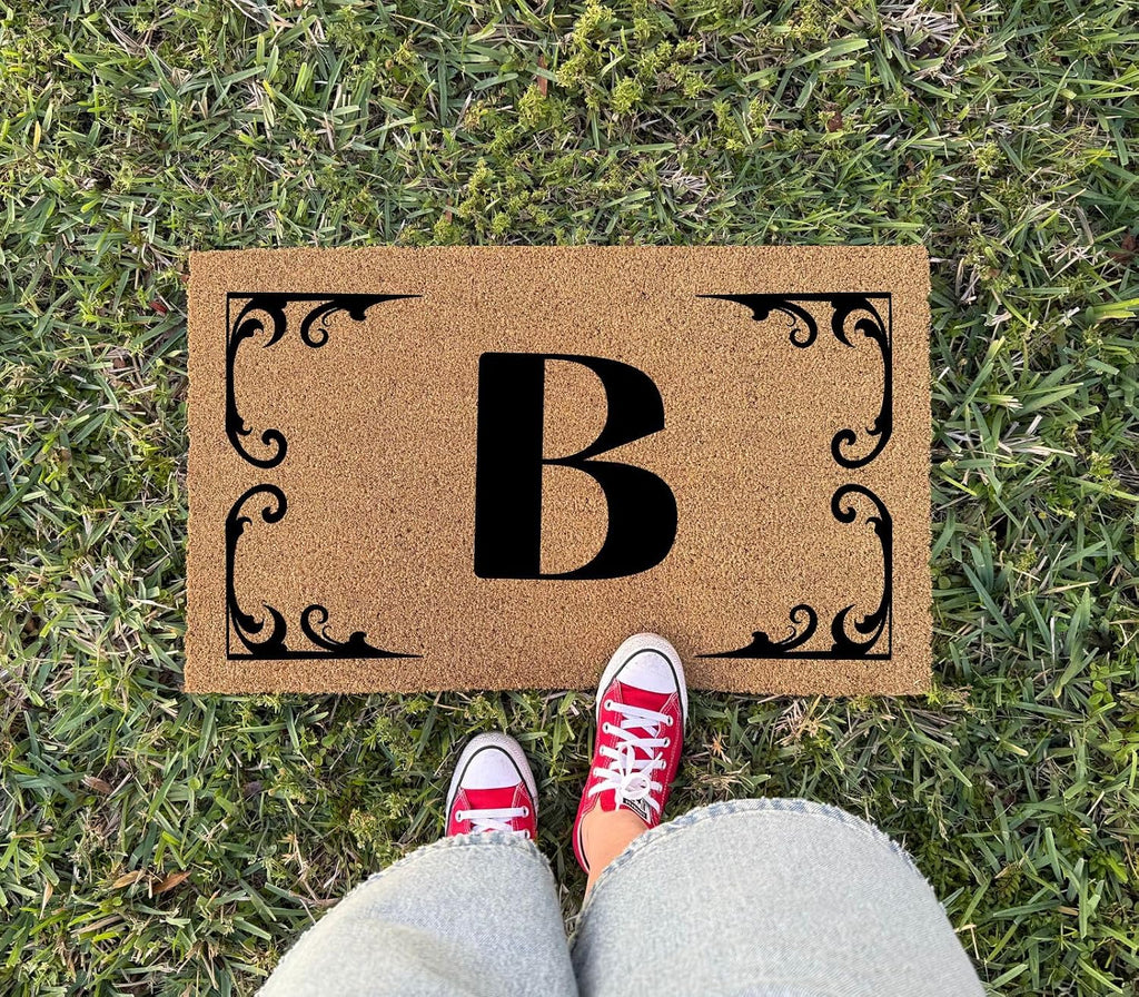 Personalized Door Mat with Monogram - Custom Doormat with Anti-Slip Backing - 3 Size Options - Family Doormat Custom