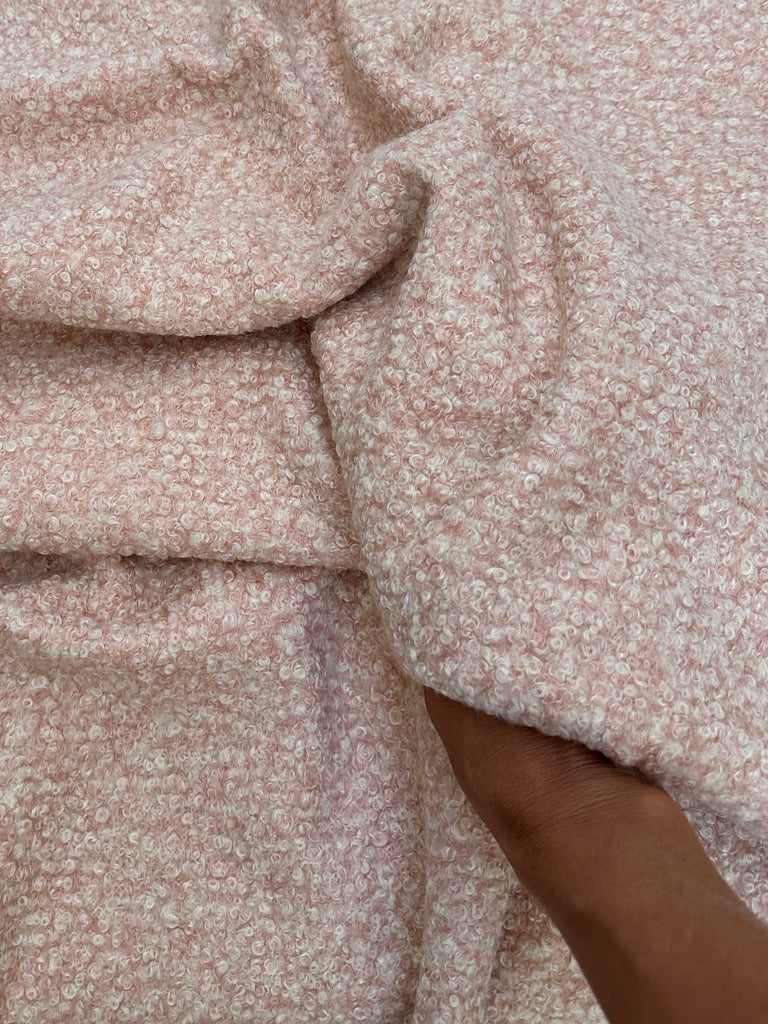 Luxurious Lamb Faux Wool Fabric: Plush Lambswool Texture with Two-Way Stretch - 3mm Thickness - 58/60" Width