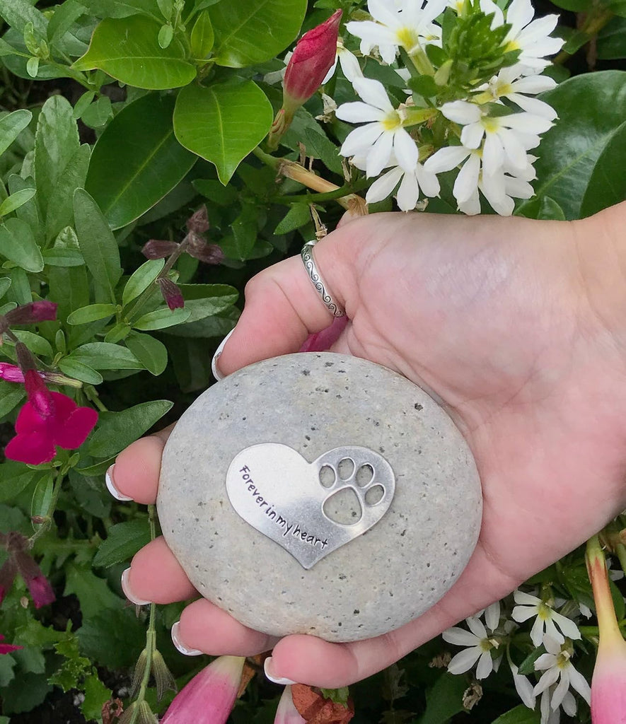 Comforting Dog Memorial Gift - Sympathy or Condolence Gift for Loss of Pet - Forever in My Heart Stone