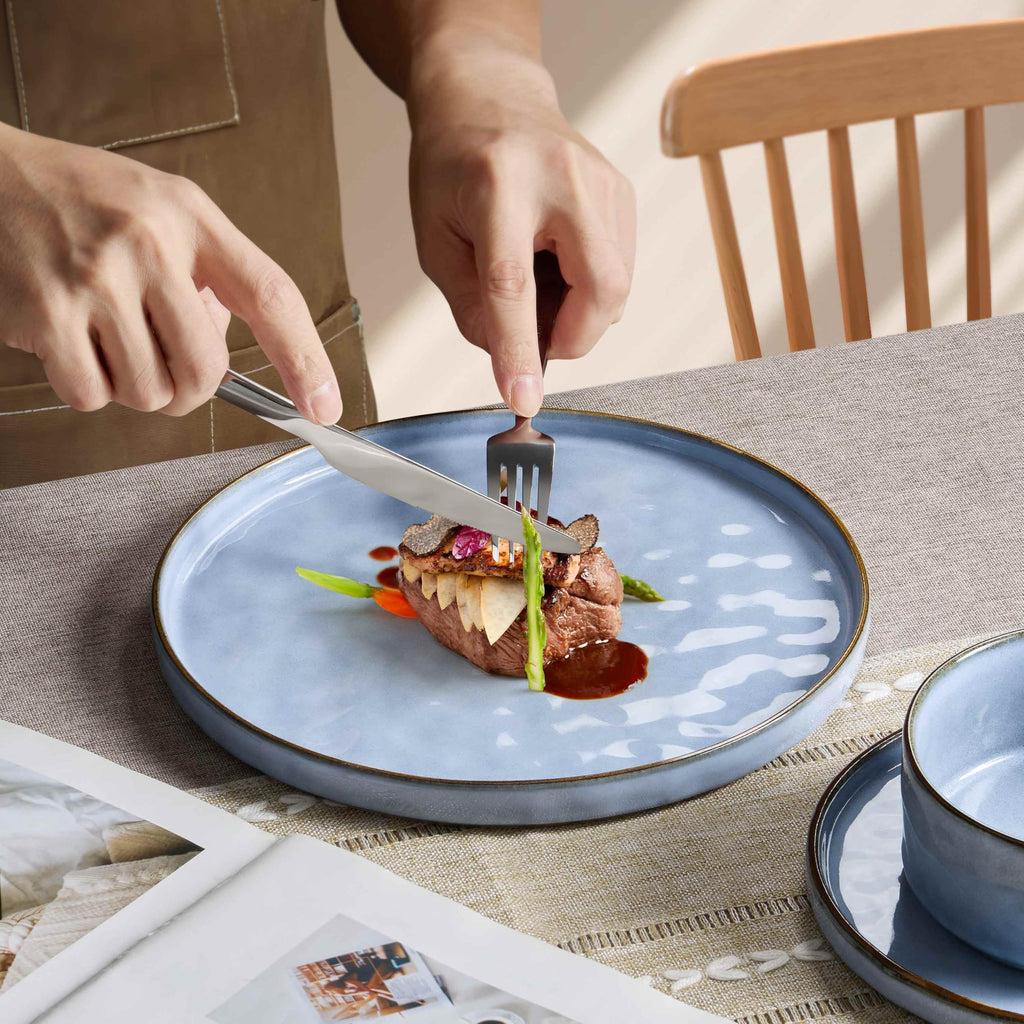 18 Pieces Dishes Sets for 6, Stoneware Dinnerware Dishwasher & Microwave Safe, Ceramic Plates and Bowls Sets