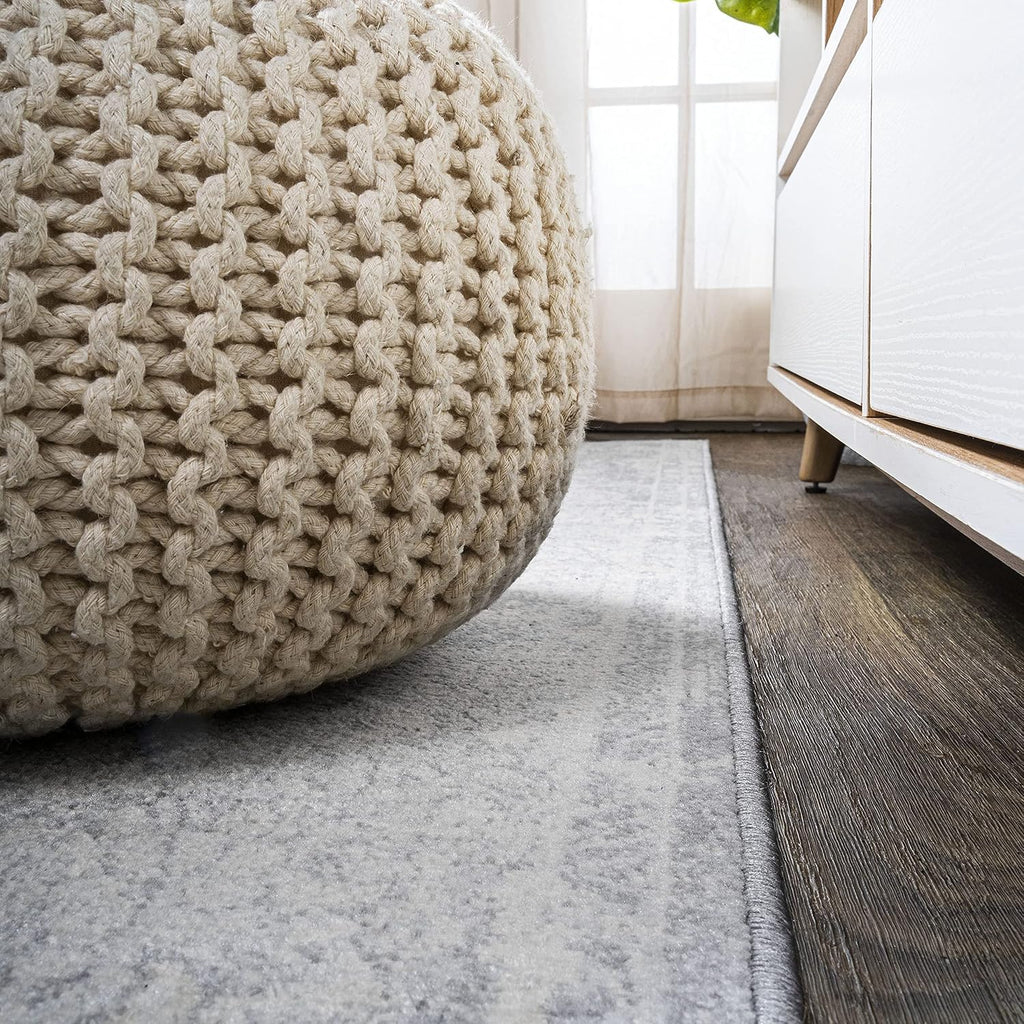 Modern Vintage Medallion Gray/Ivory 5' Round Indoor Area Rug, Country, Floral, Easy-Cleaning, Pet Friendly