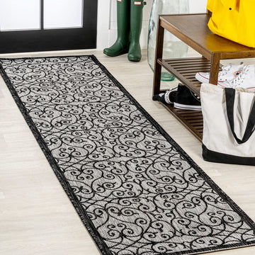 Vintage Filigree Indoor Outdoor Runner Rug 2X8 Light Gray/Black, Madrid Textured Weave for Backyard, Patio, Porch