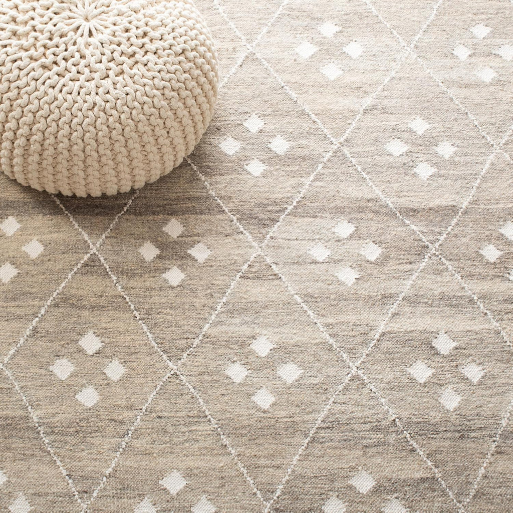 Natural Kilim Collection Runner Rug, Natural & Ivory, Handmade Moroccan Boho Tribal Wool & Viscose, Ideal