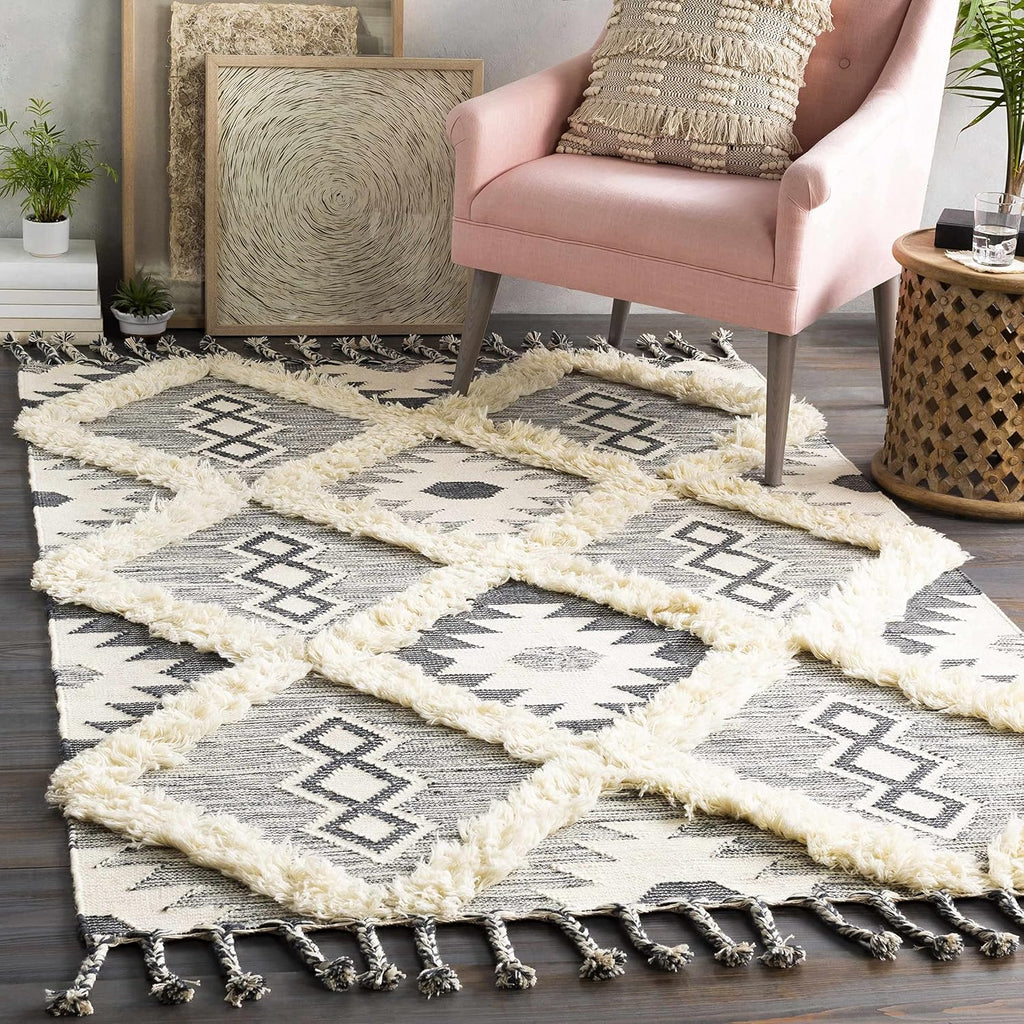 Skiathos Wool Living Room, Bedroom Area Rug - Geometric Diamond Medallion Trellis - Bohemian Transitional Tribal