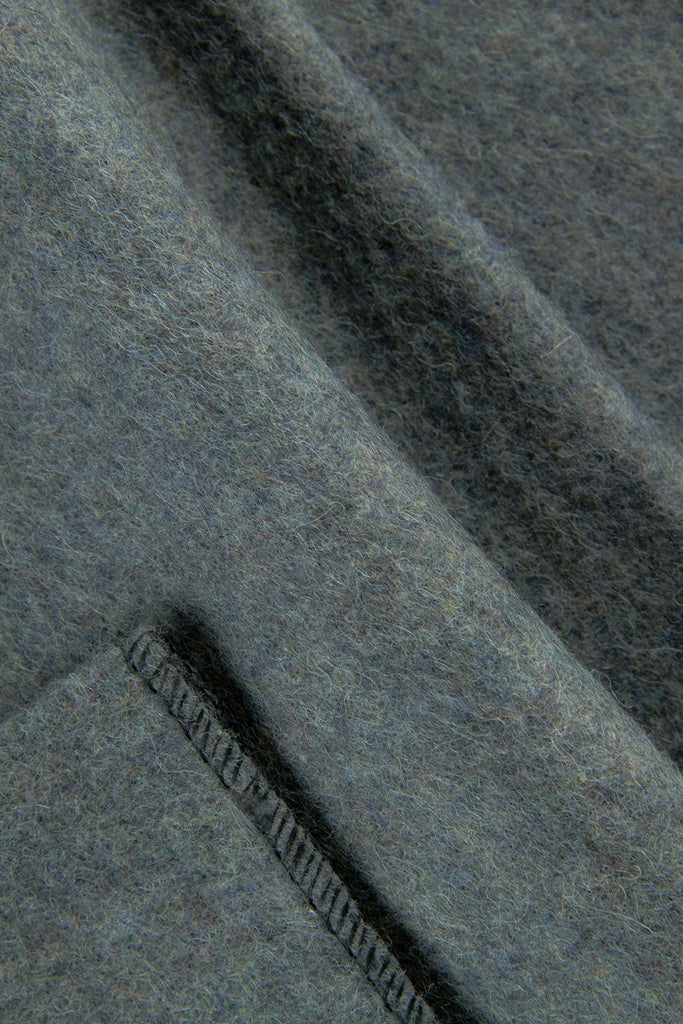 SE Grey 64" x 84" 4-lb. Warm Blanket with 80% Wool