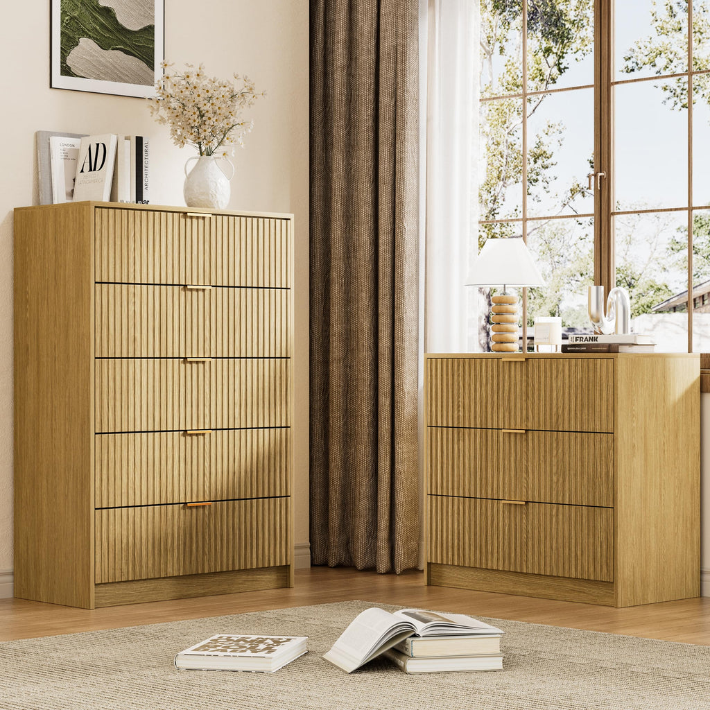 47.2" Tall Fluted Dresser with 5 Drawers, Natural Oak