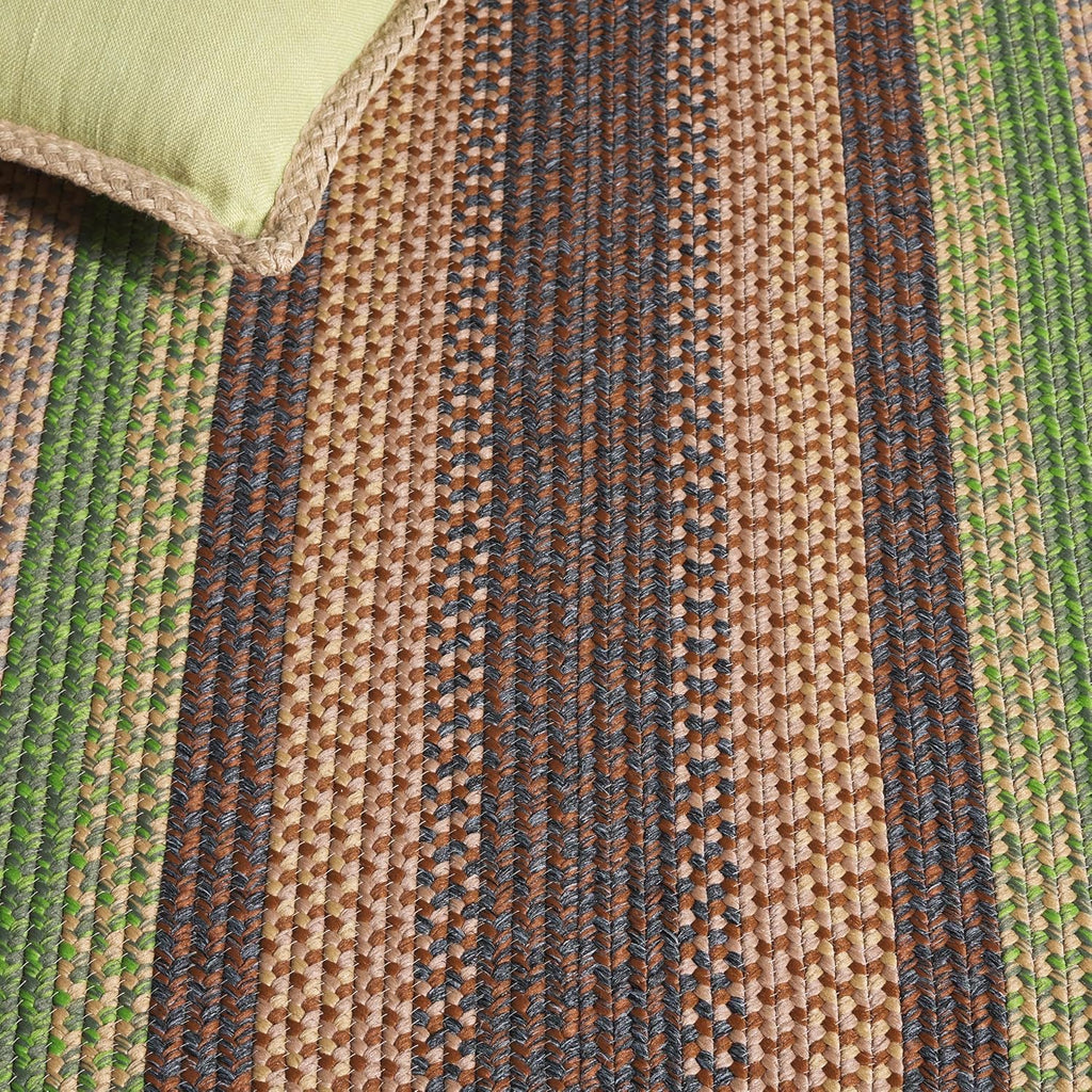Braided Indoor/Outdoor Oval Rug, Brown & Green BRD314T