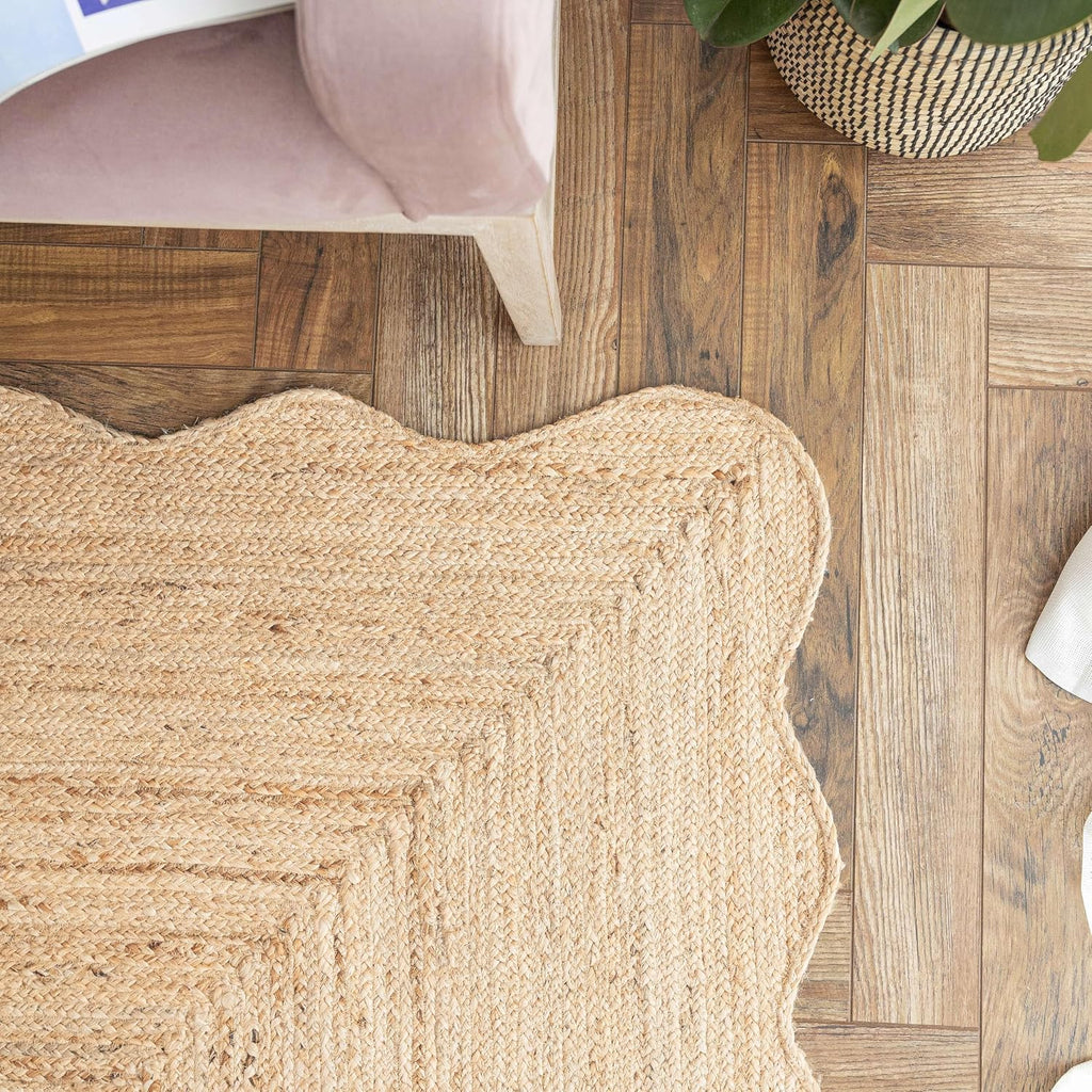Scalloped Jute Rug, Handwoven Natural Fiber Small entryway Rug Farmhouse Area Rug, Natural 2x3 ft.