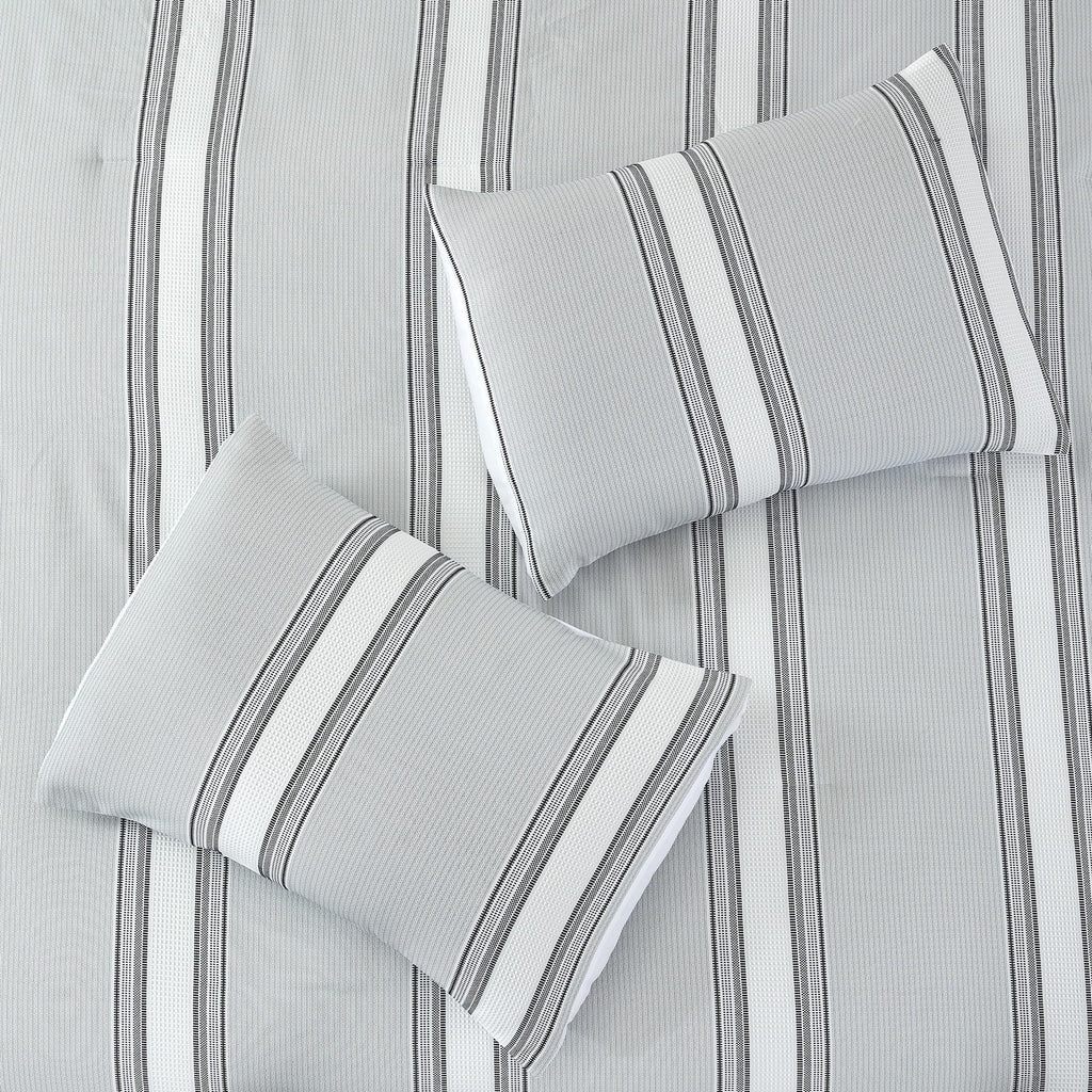 5-Piece Jacquard Comforter Set, Kira King in Light Blue - Elegant Comforter, 2 Pillow Shams, and 2 Decorative Pillows