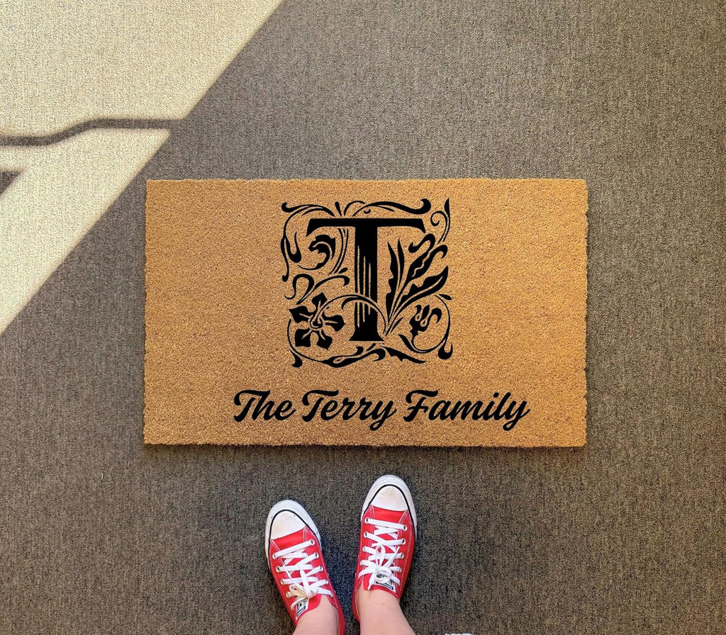Personalized Door Mat with Monogram - Custom Doormat with Anti-Slip Backing - 3 Size Options - Family Doormat Custom