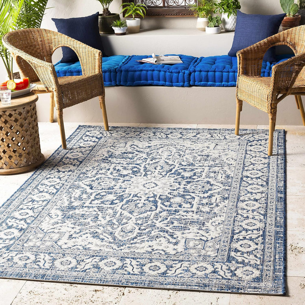 Etoile Living Room, Bedroom Patio Outdoor Area Rug - Medallion Border Floral Geometric Distressed - Traditional