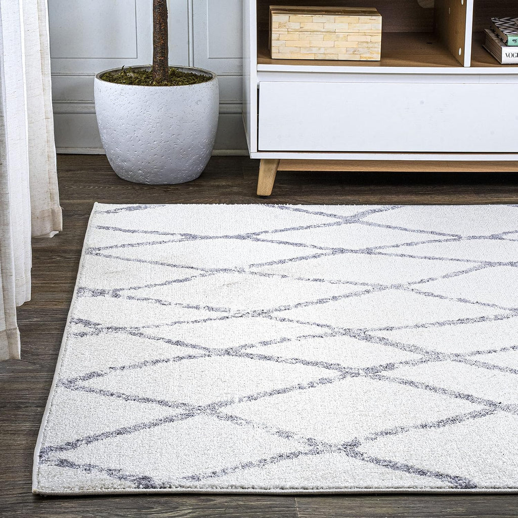 Illi Moroccan Diamond Trellis Ivory/Gray Indoor Area Rug, Bohemian, Vintage, Easy-Cleaning, Pet Friendly