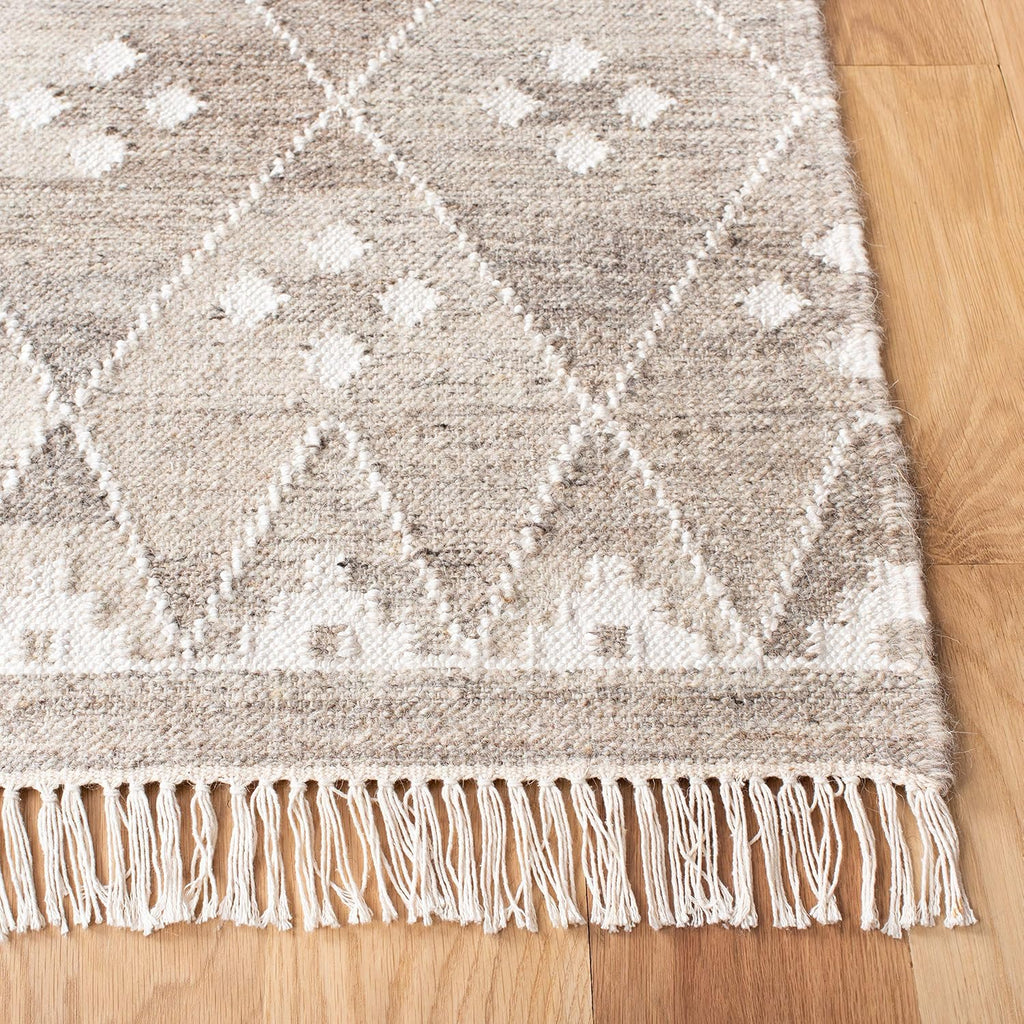 Natural Kilim Collection Accent Rug - 4' x 6', Natural & Ivory, Handmade Moroccan Boho Tribal Wool & Viscose, Ideal